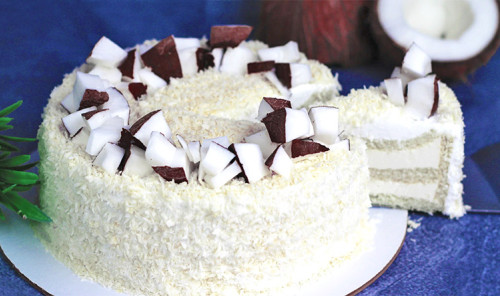 Кокосовый кето-торт «Рафаэлло»