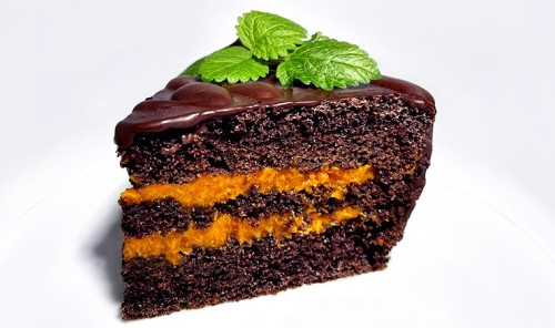 Шоколадный торт с абрикосовым джемом «Захер»