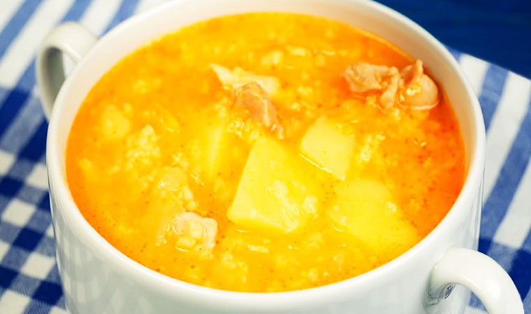 Капустняк с курицей, пшеном и картофелем