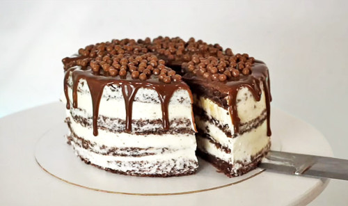 Шоколадно-сливочный торт