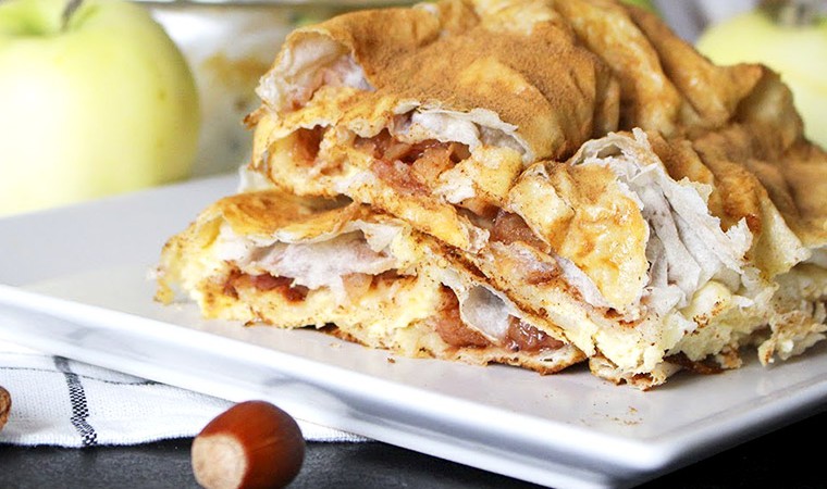 Пирог с яблоками из лаваша